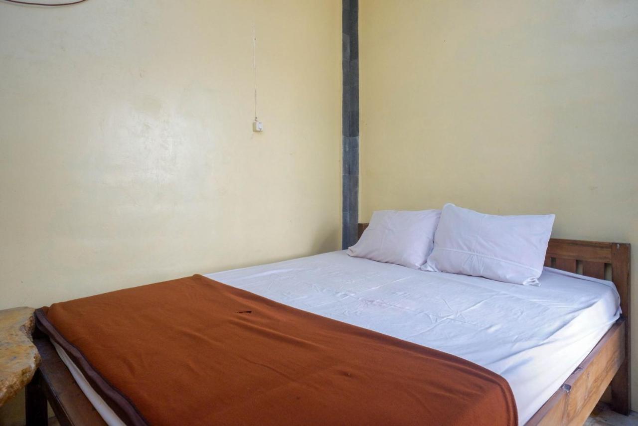 Hotel Kampoeng Drini Redpartner Brono ภายนอก รูปภาพ