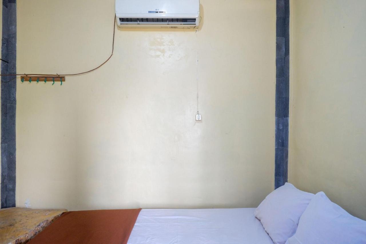 Hotel Kampoeng Drini Redpartner Brono ภายนอก รูปภาพ